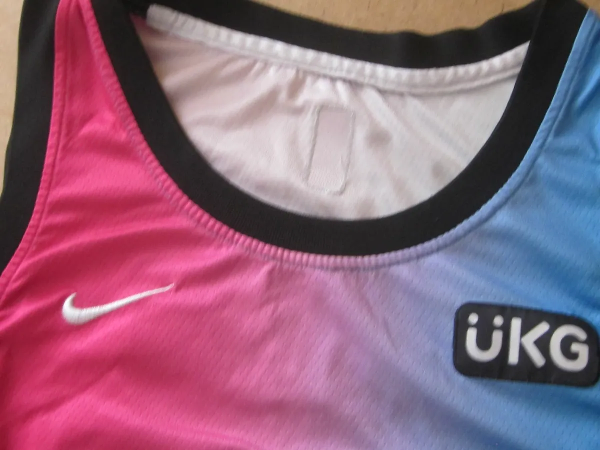 NBA Jersey Miami Heat Vice Herro #14 - Image 2