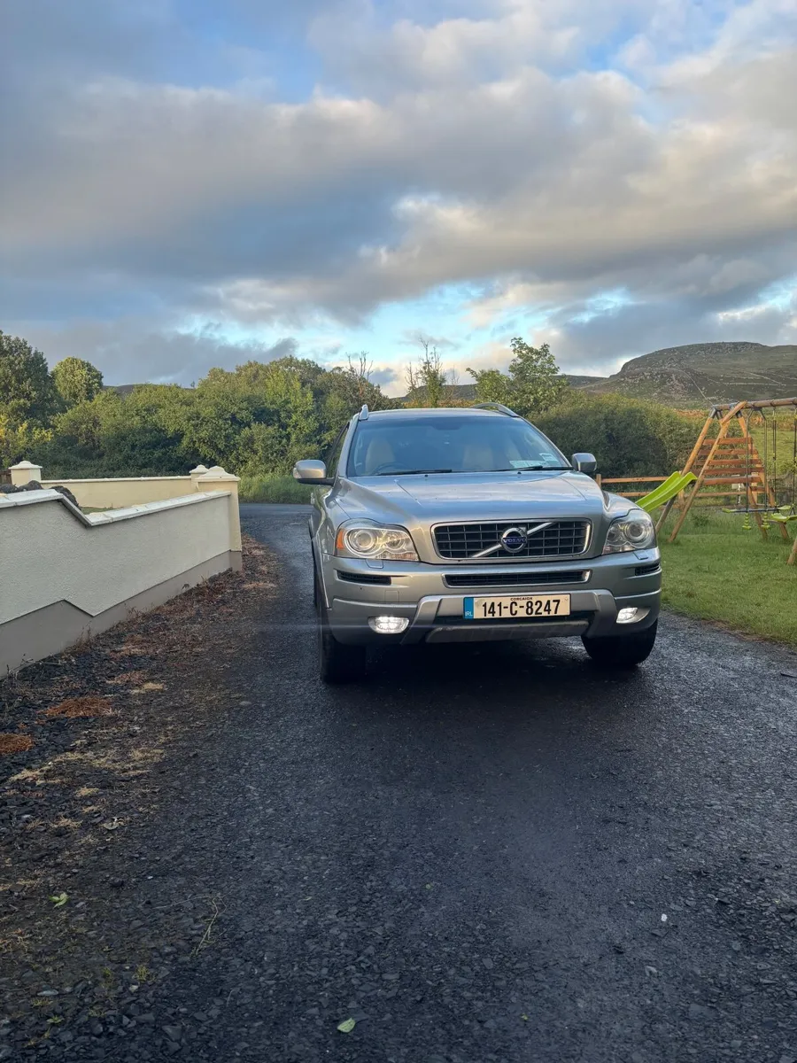 Volvo XC90 2014 - Image 4