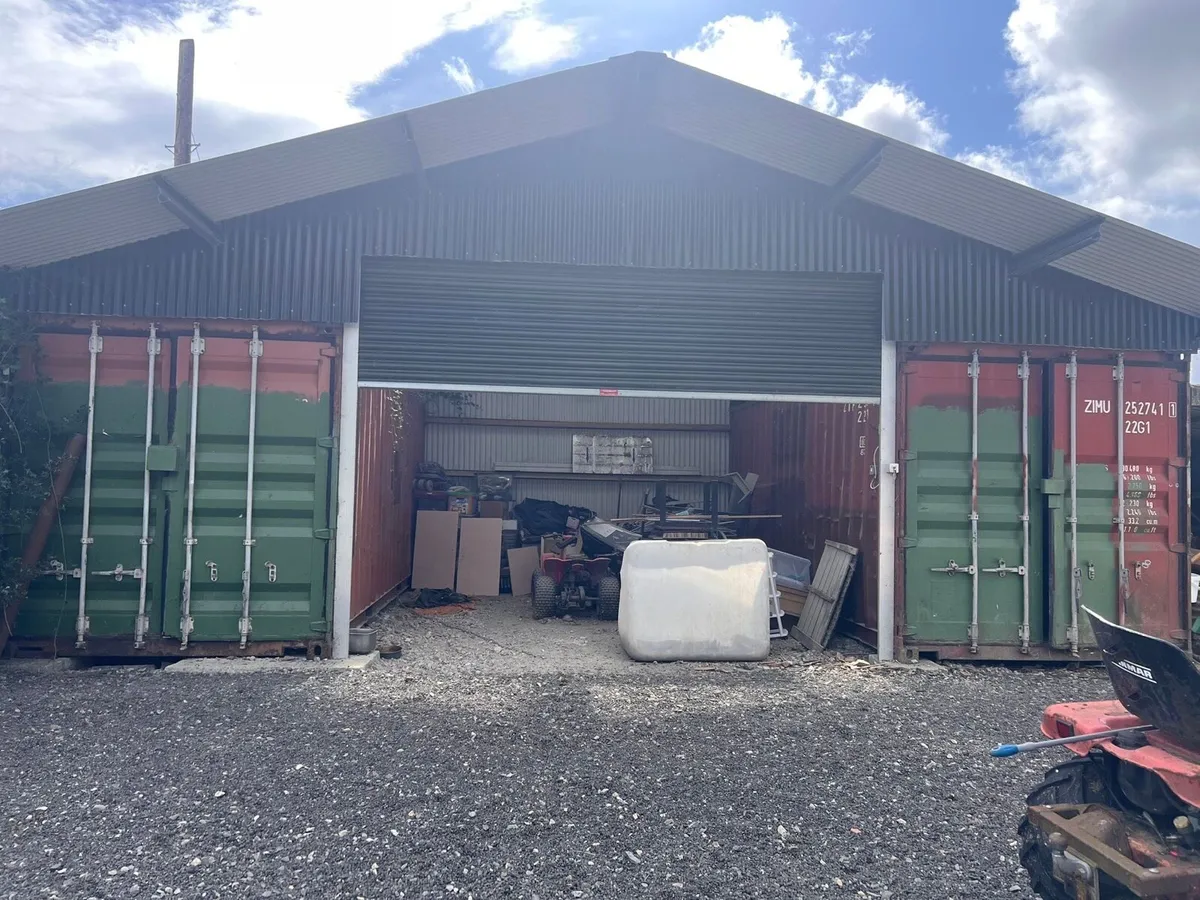 Containers/shed - Image 1