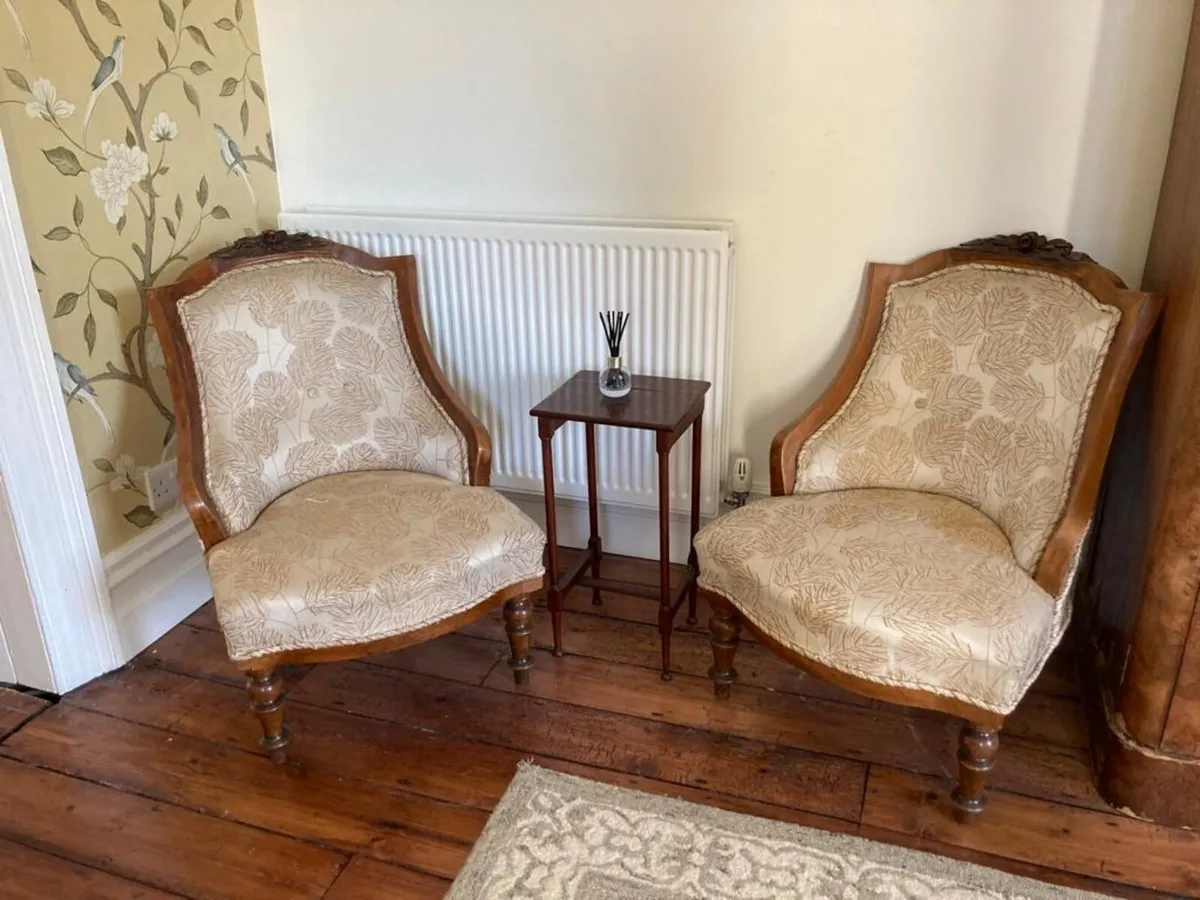Pair antique small French occasional chairs - Image 3