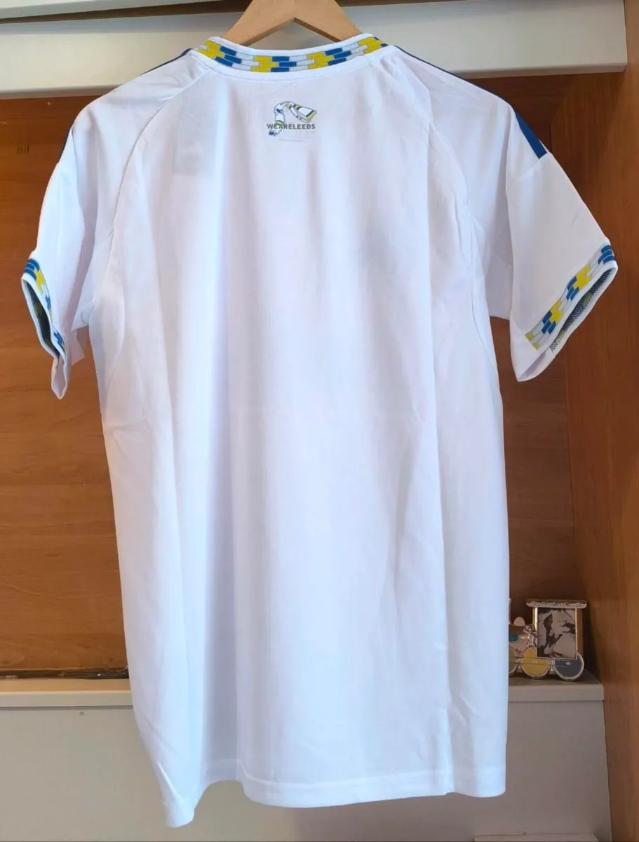 Leeds home  jerseys season 25/26 - Image 2