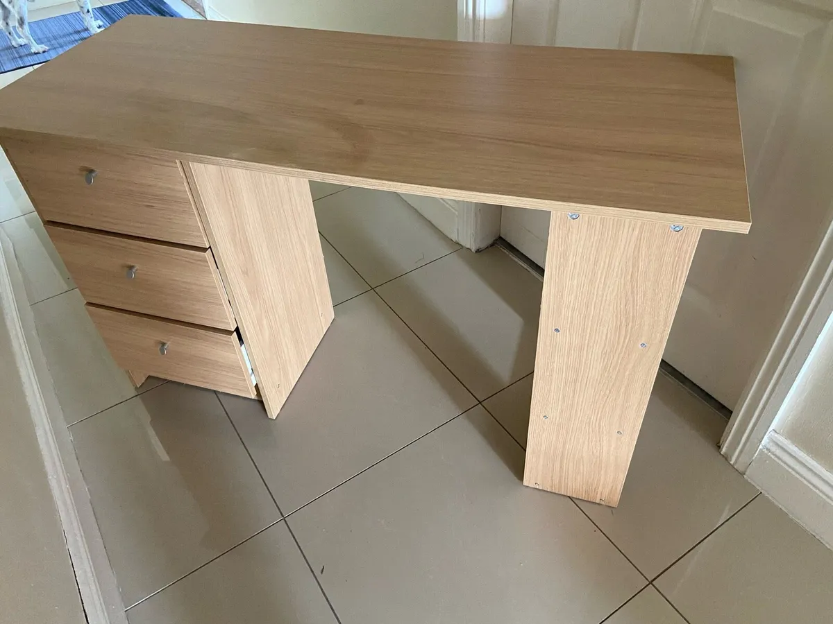 Desk - Image 1