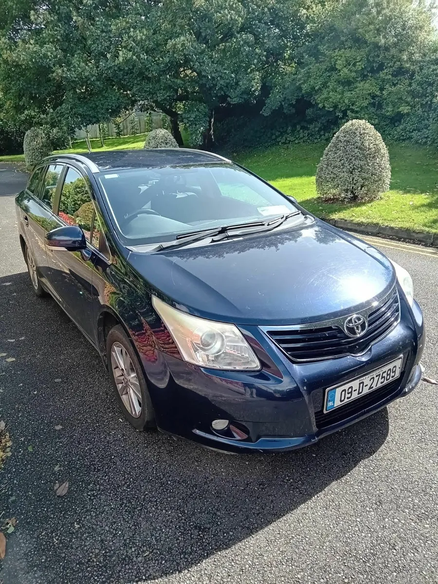 TOYOTA AVENSIS AURA .NEW NCT - Image 1