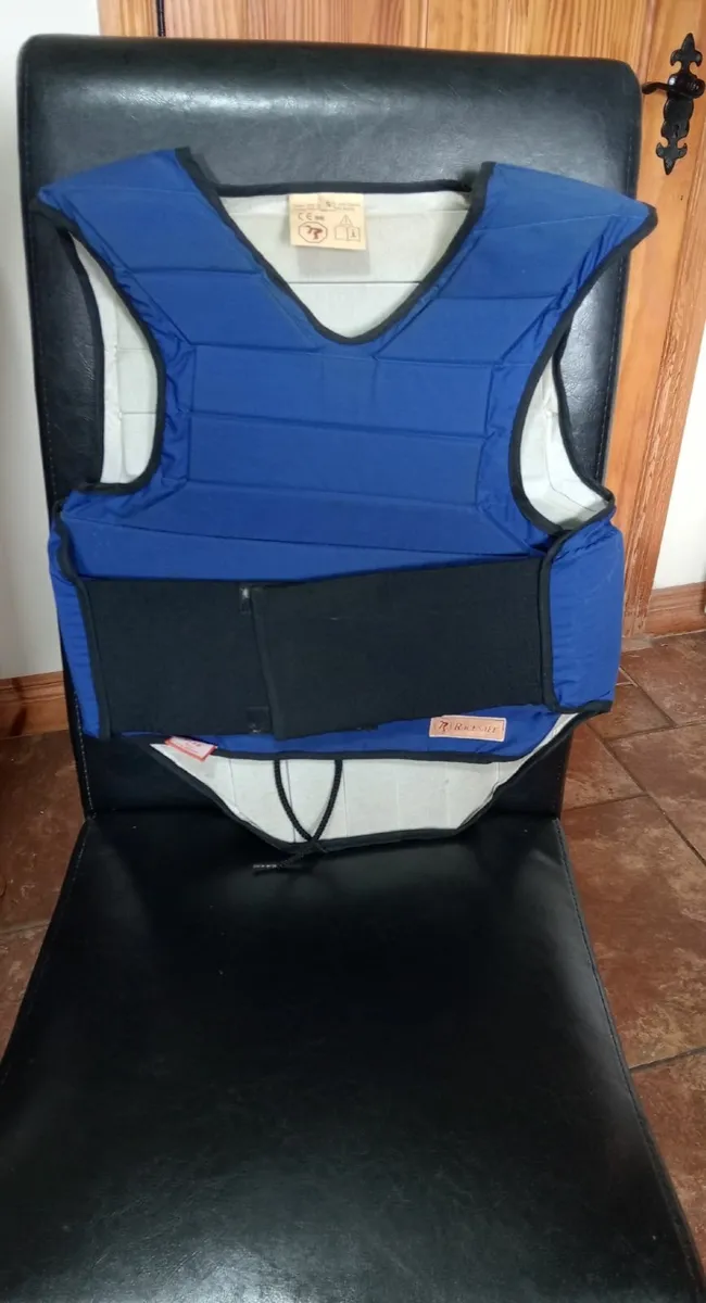 Horse riding wear - Image 1