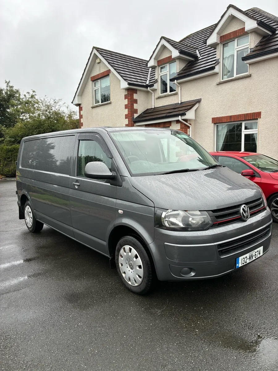 132 VW Transporter Trendline 2.0 LWB - Image 3