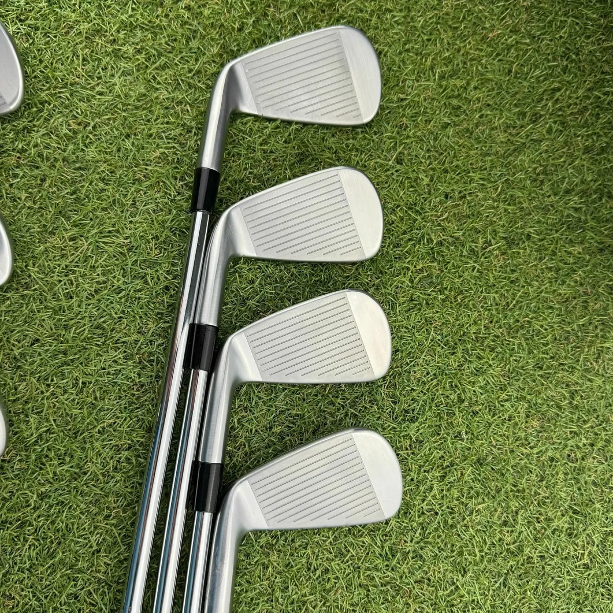 Taylormade P.770 2024 Irons / 4-pw / Stiff - Image 4
