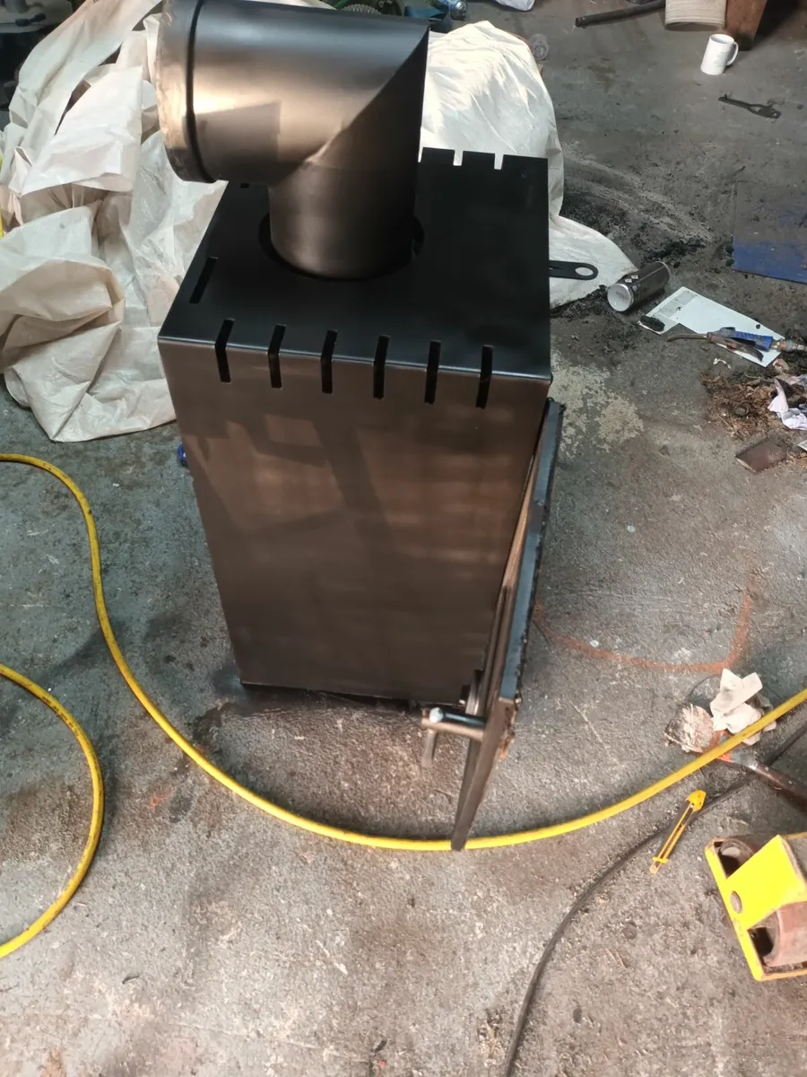 Stove - Image 2
