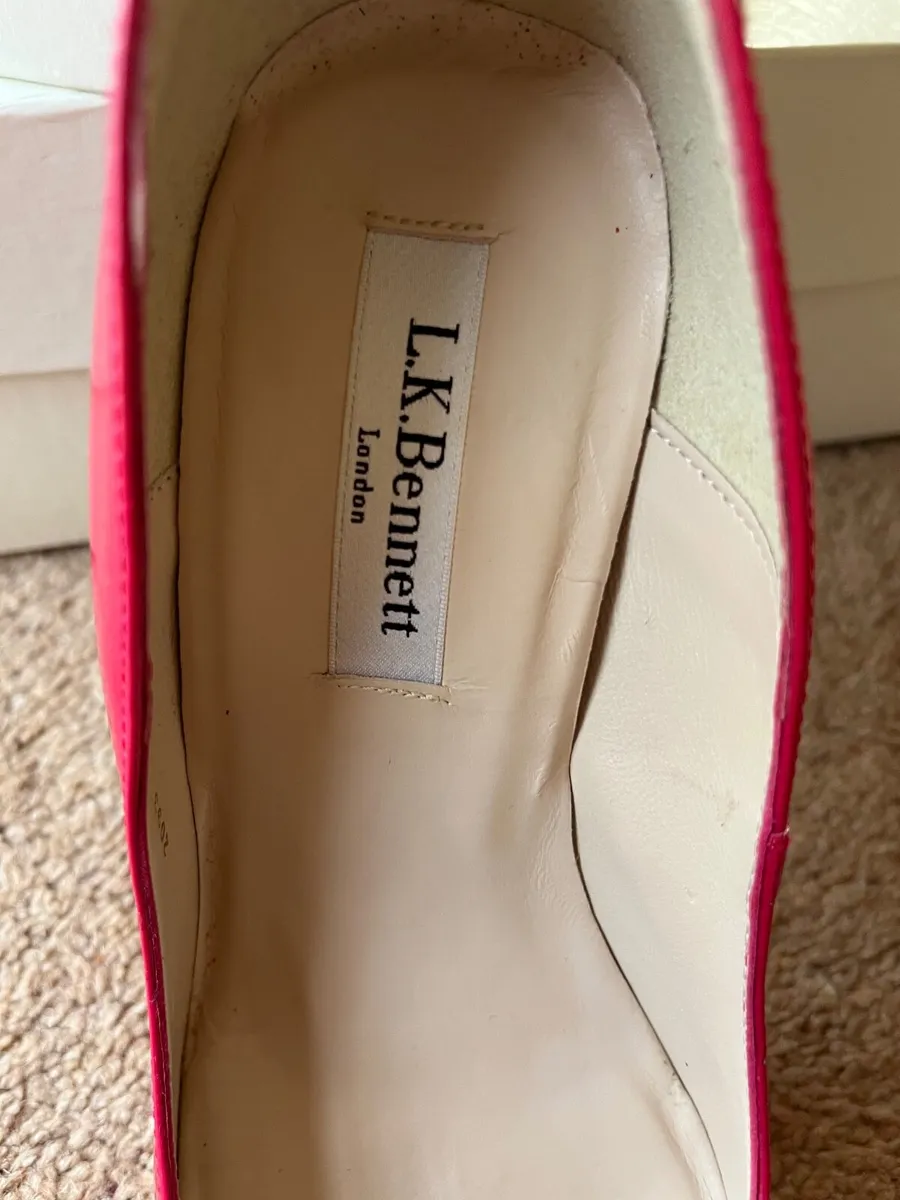 Shoes - Image 4