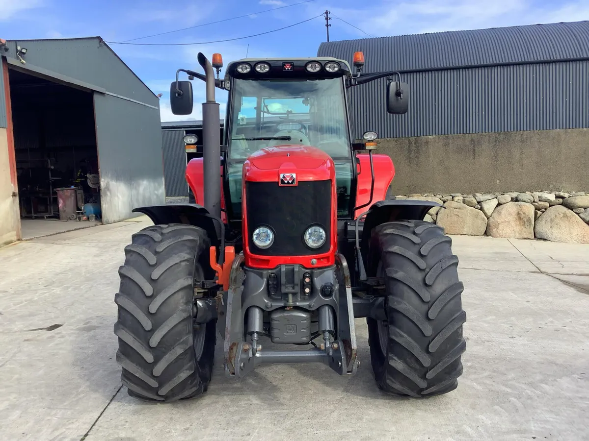 2010 MF 7480 - Image 2