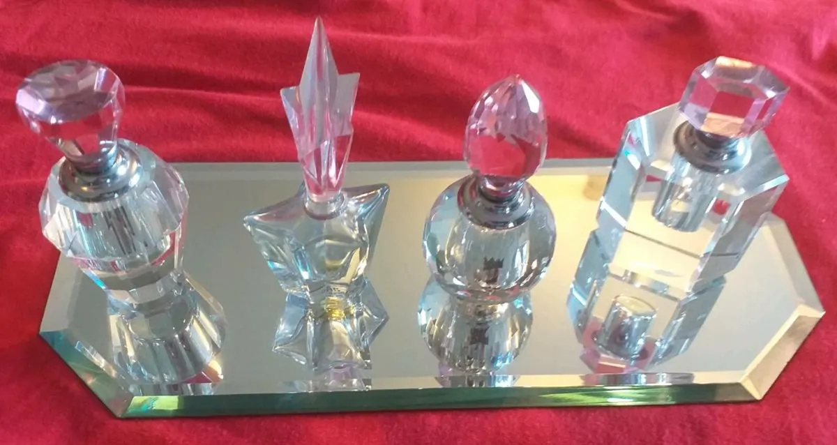 Crystal perfume bottles - Image 4