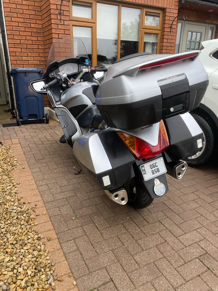 Honda ST1300 Pan Europen - Image 4