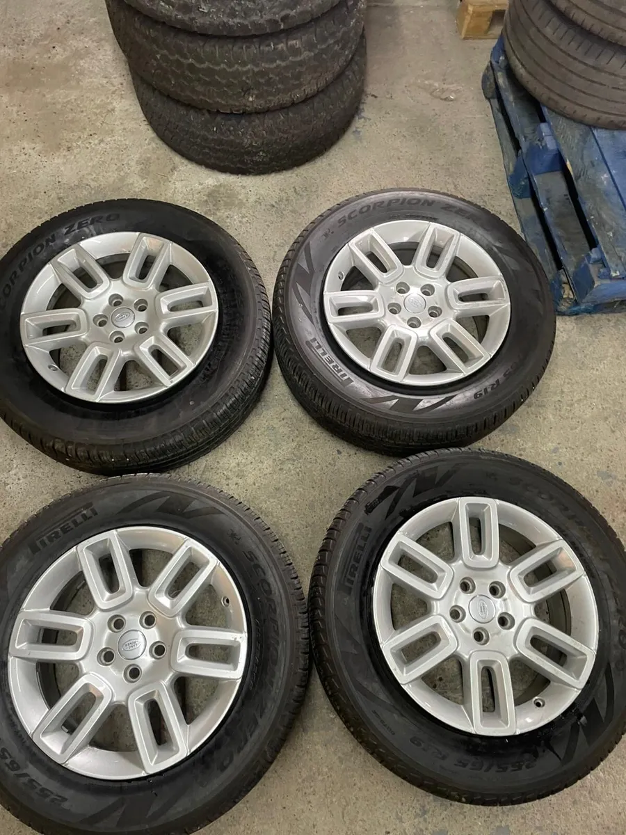 Landrover Defender L663 19 inch Alloys 5X120 - Image 1