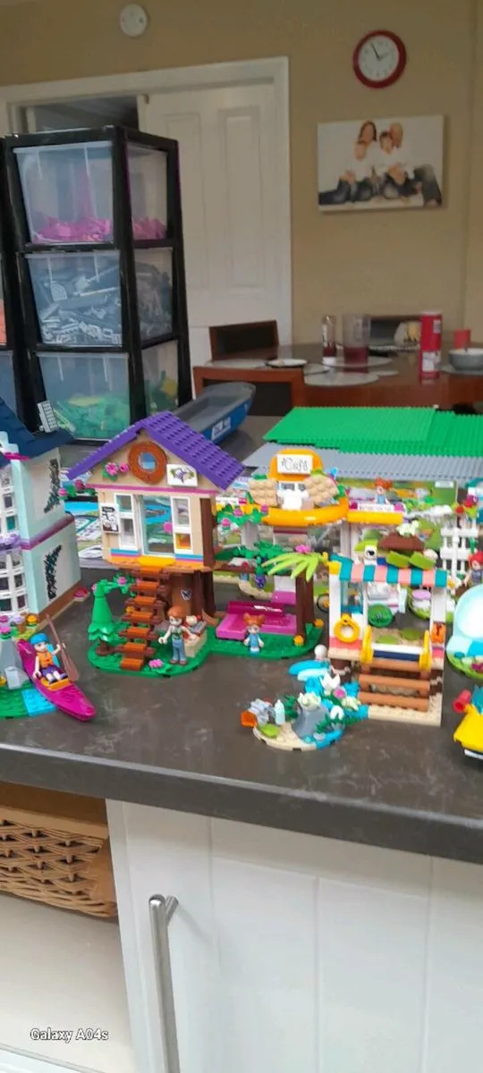 LEGO. - Image 2