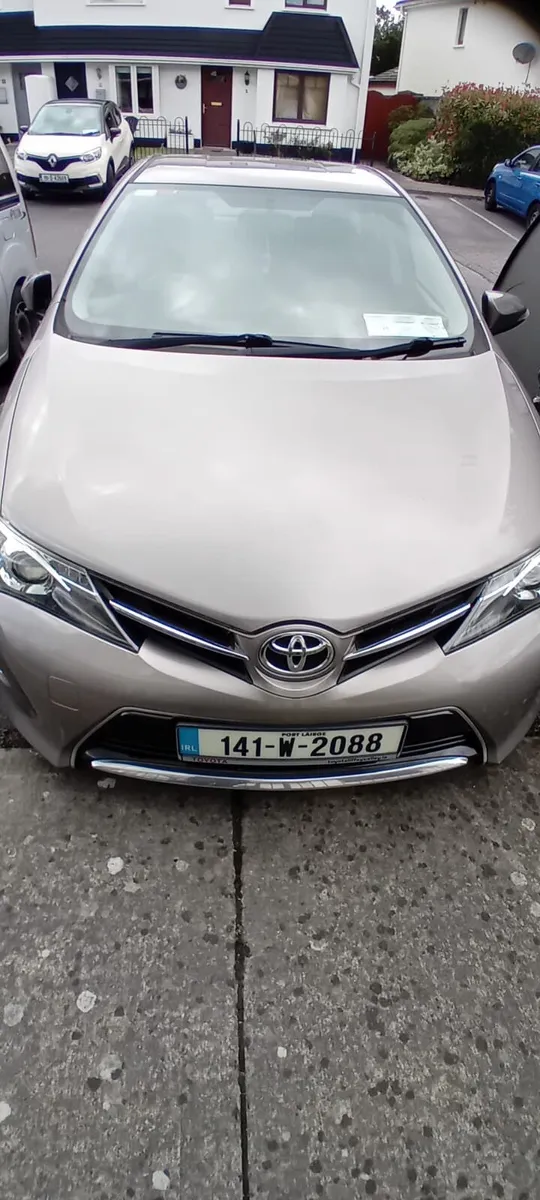 Toyota Auris 2014 - Image 4