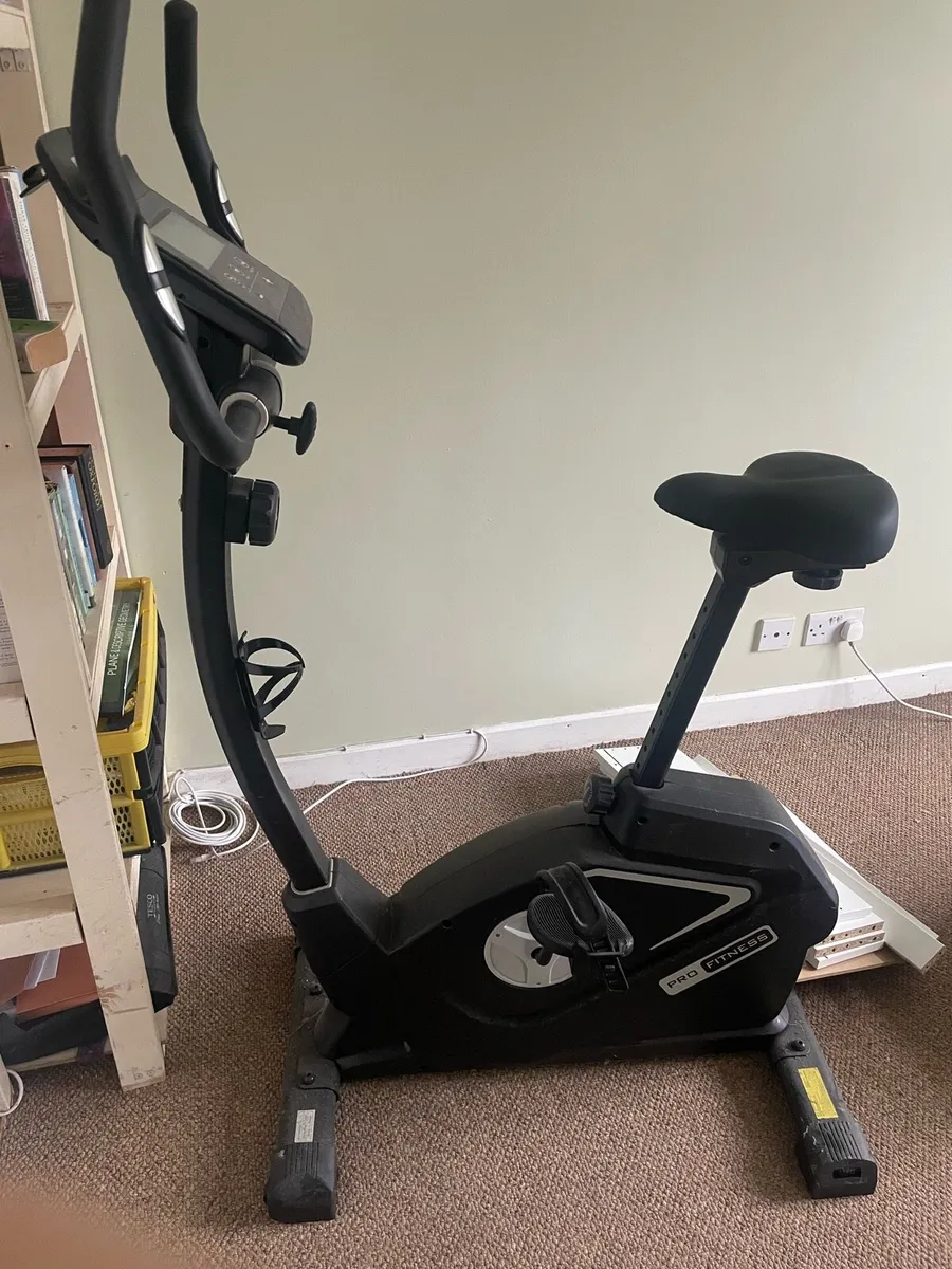 Exercise bike - Image 1