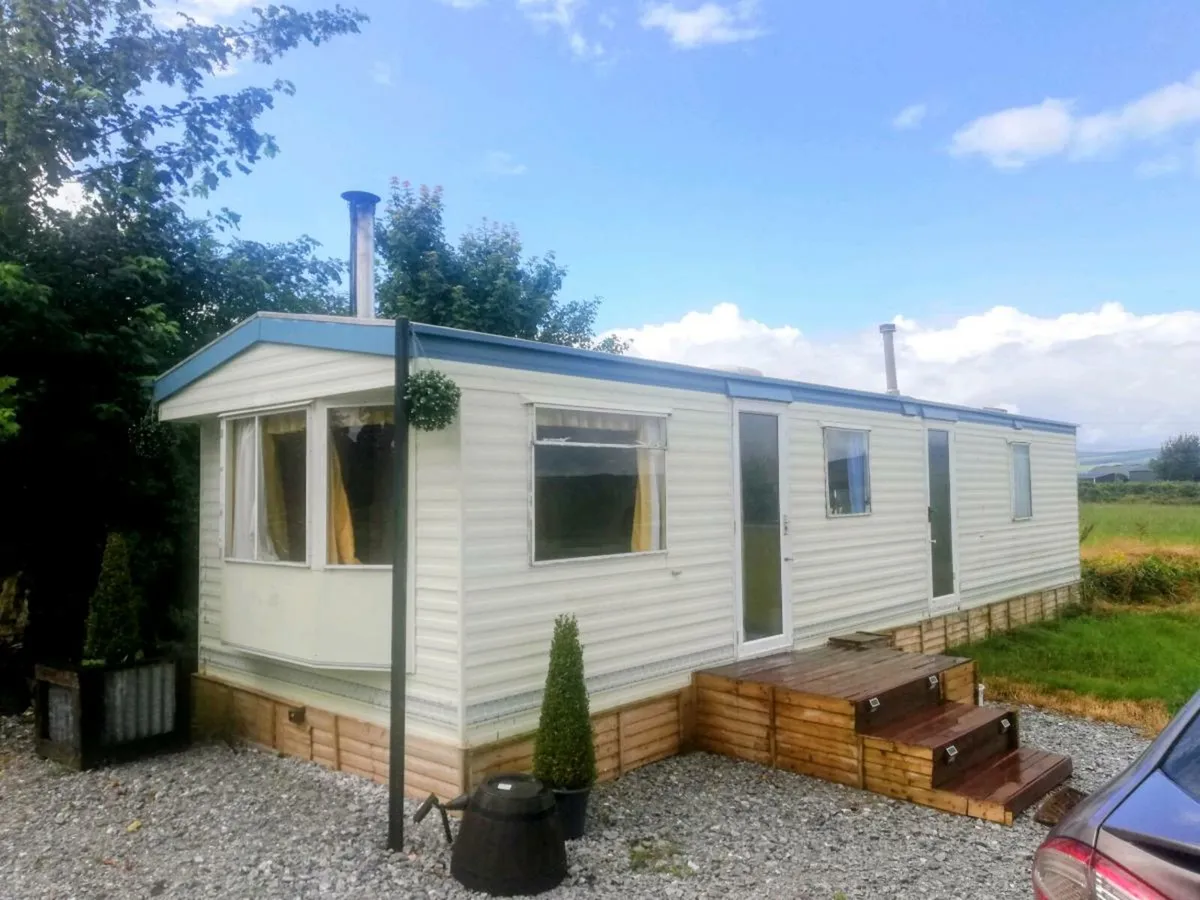 Mobile home - Image 1