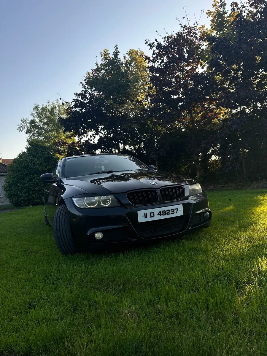 BMW e90 320d m sport - Image 1