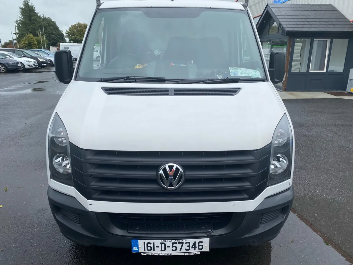 VW Crafter 14ft Flatbed & Tail Lift - Image 2