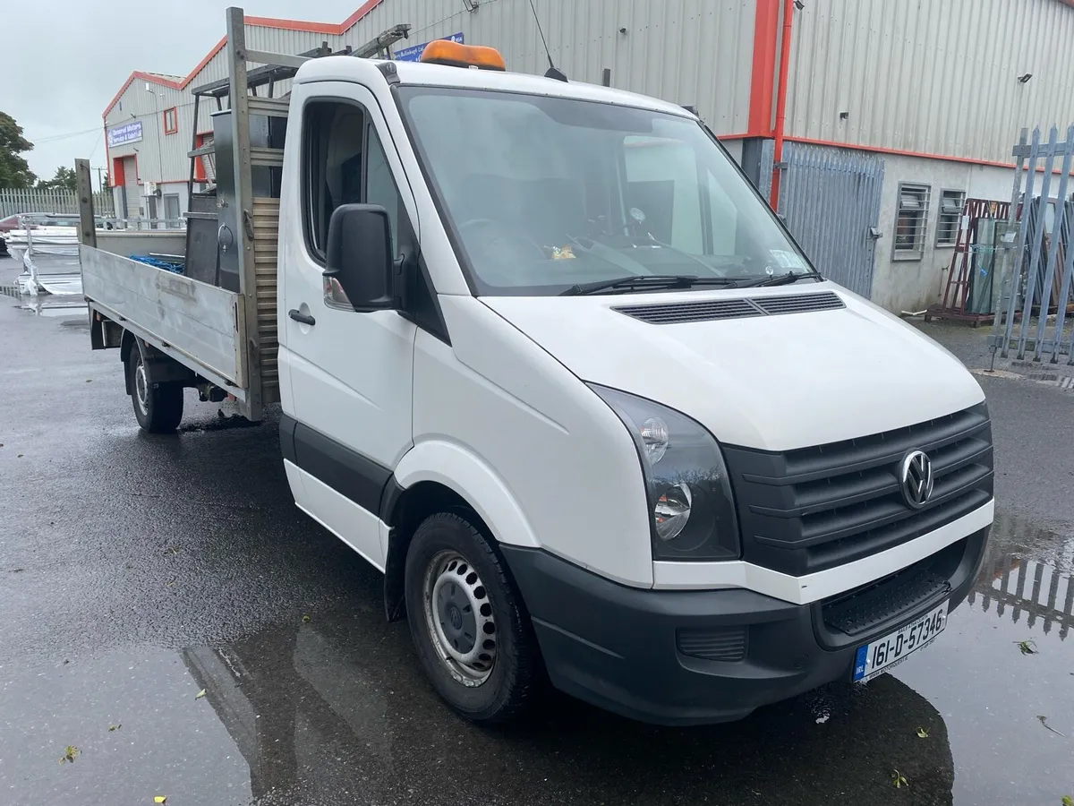 VW Crafter 14ft Flatbed & Tail Lift - Image 3
