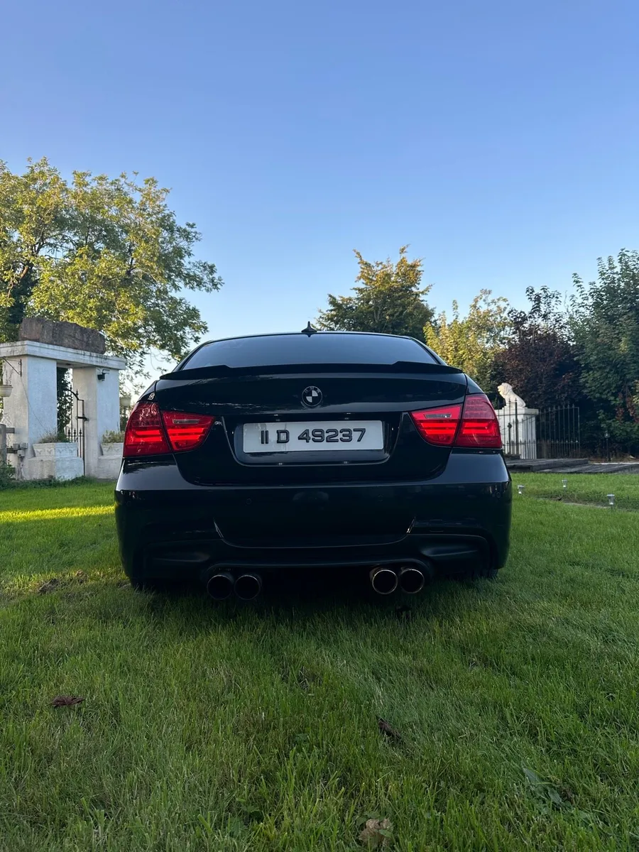 BMW e90 320d m sport - Image 3