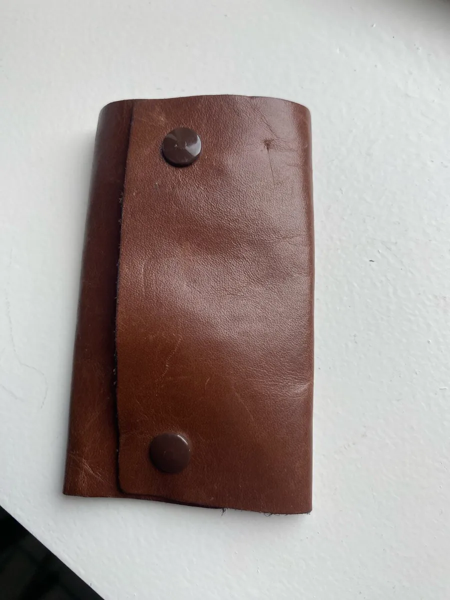Leather Key Ring Wallet - Image 3