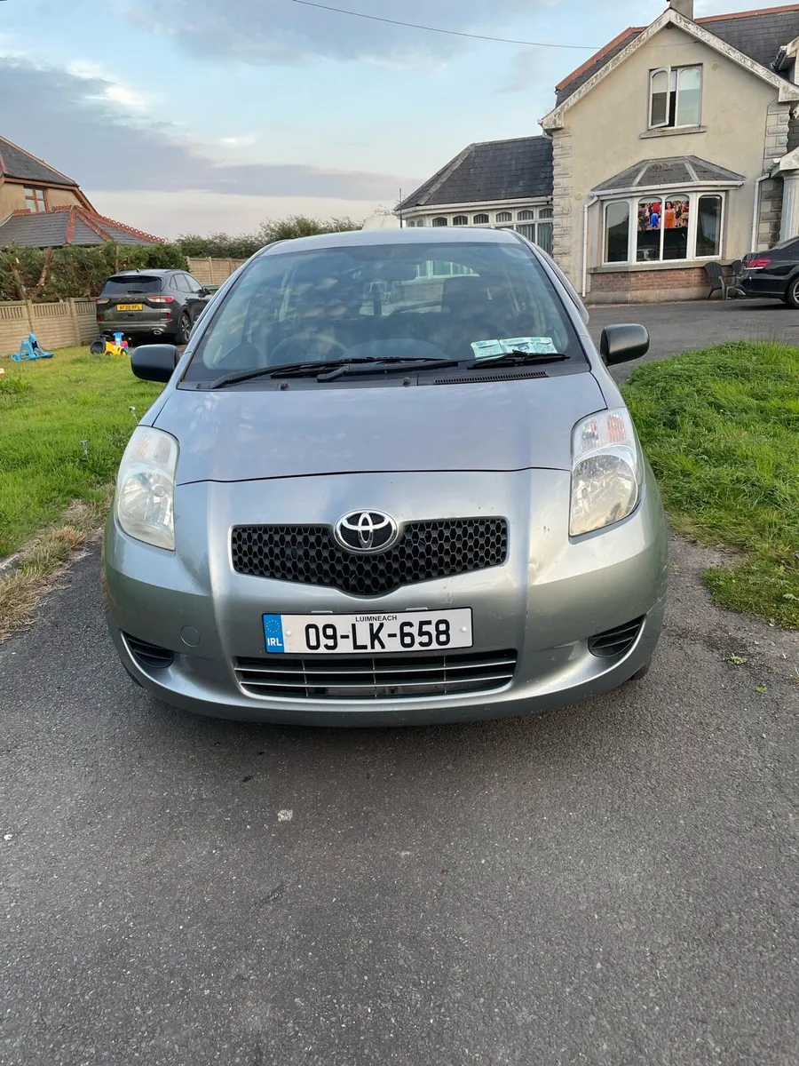 Toyota Yaris 1.0 Petrol - Image 4