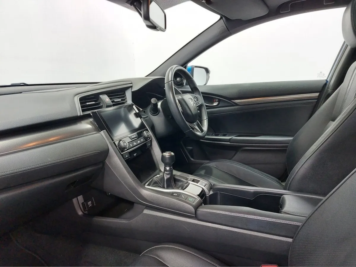 Honda HR-V Hr-V Hatchback Elegance - Image 2