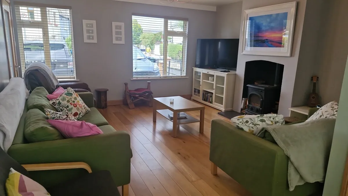 Student rooms to rent in D4 - Image 1