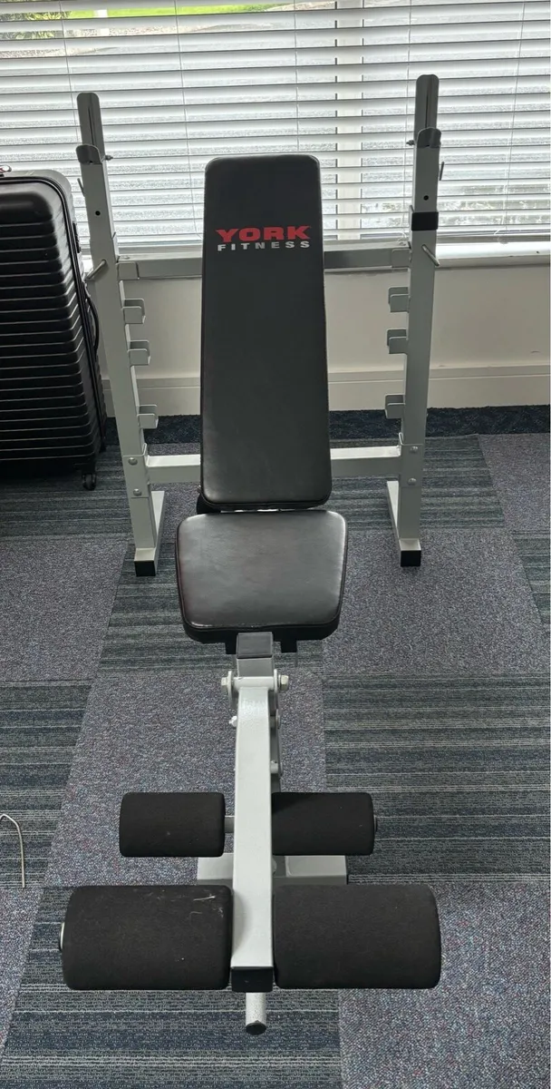 Gym bench - Image 1