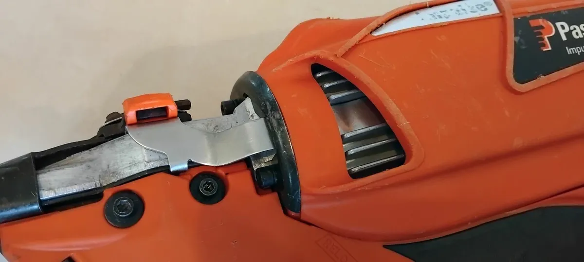 Paslode IM350+ Lithium Nailer "Fully Serviced" - Image 3