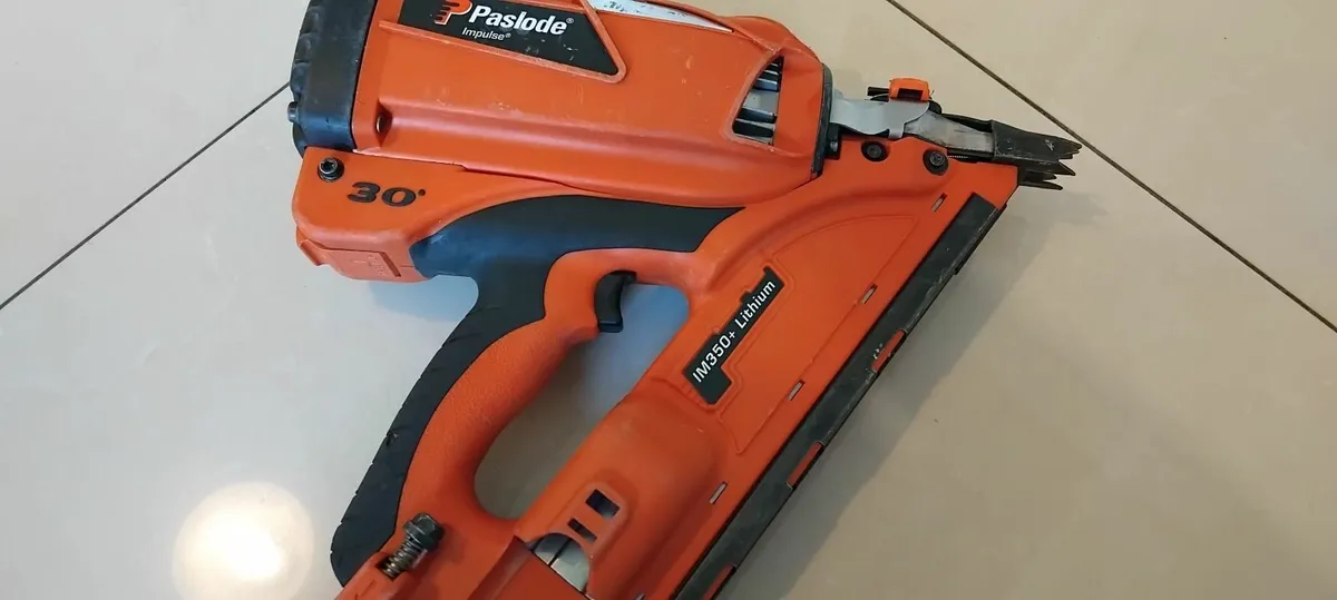 Paslode IM350+ Lithium Nailer "Fully Serviced" - Image 4