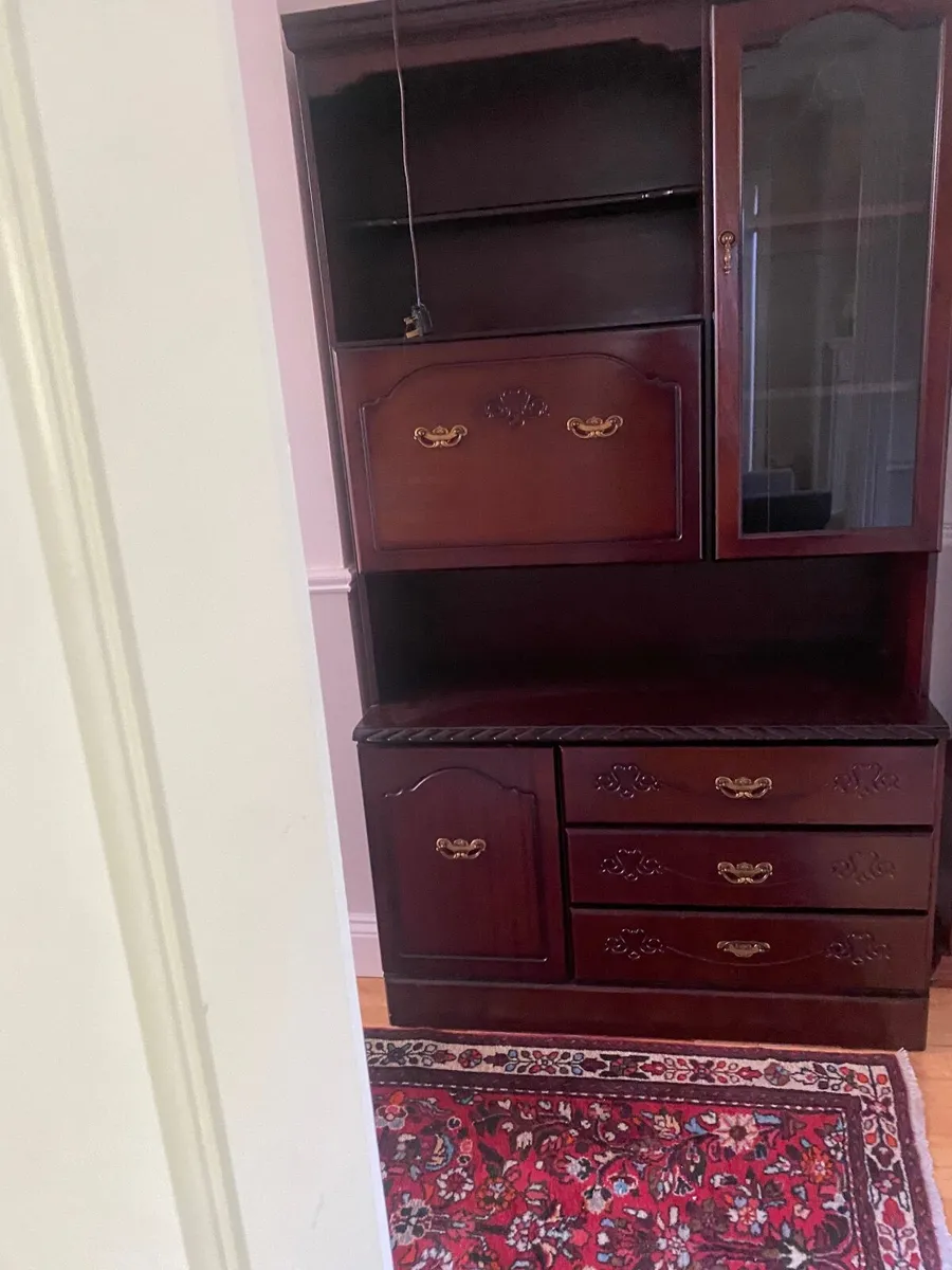 Dining room drinks cabinet and display unit - Image 1