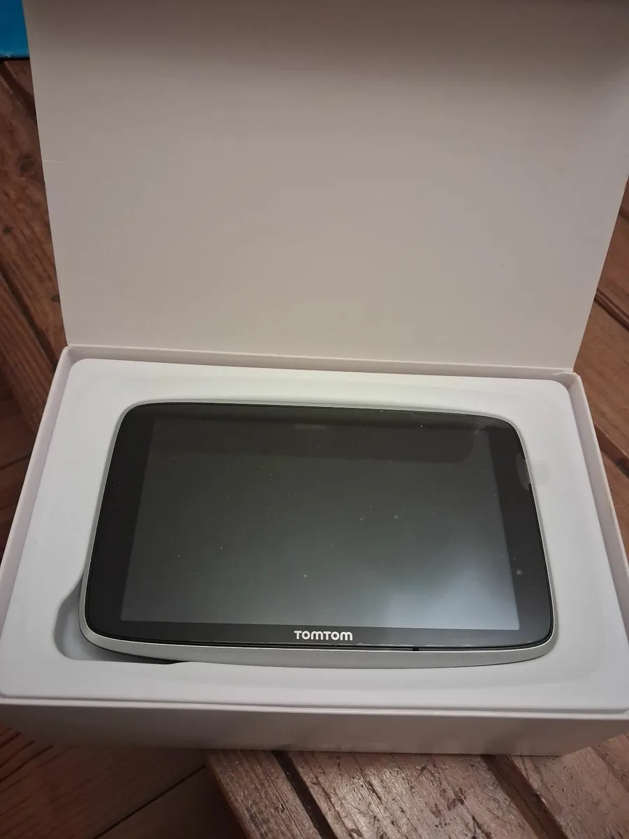 Tomtom Go Premium,  New - Image 2