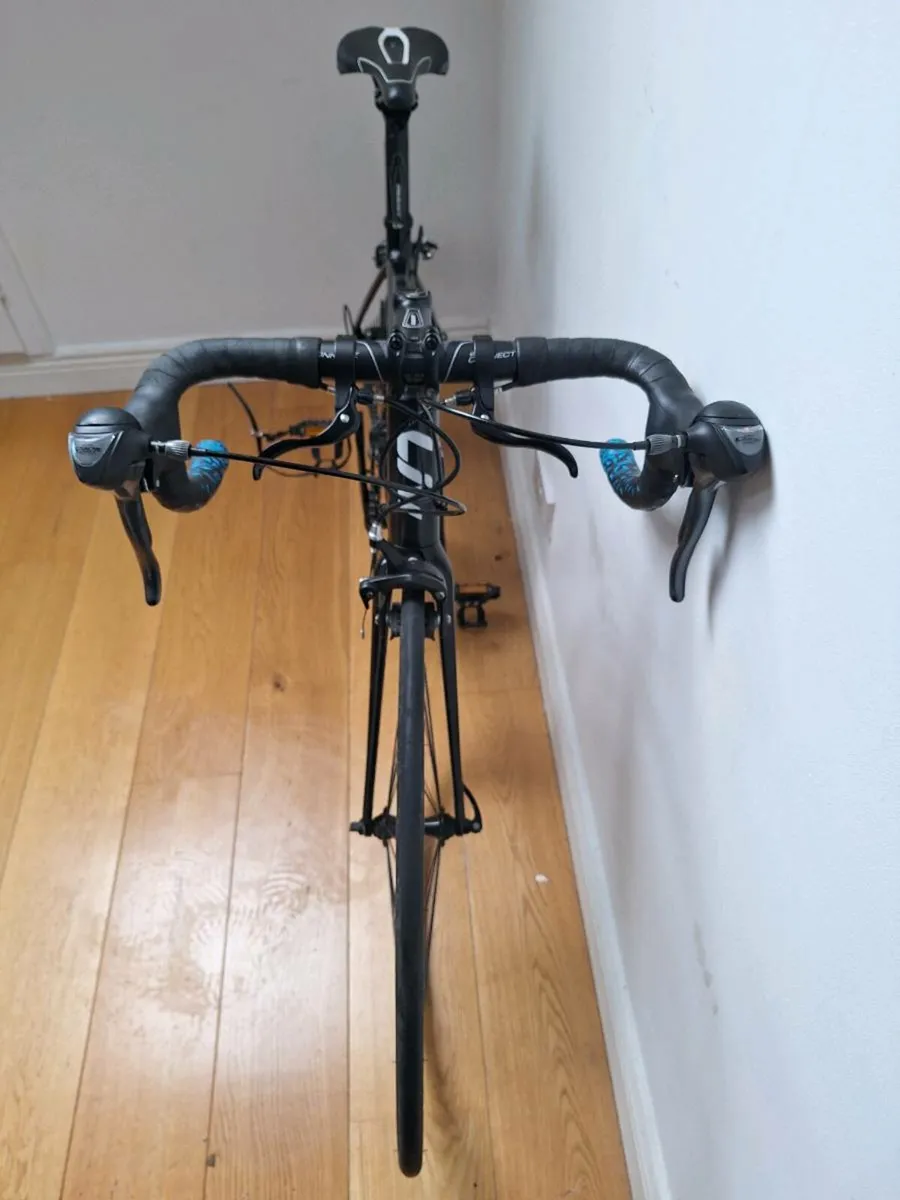 Liv Avail 2 Road Bike in Black/Blue(small) - Image 4