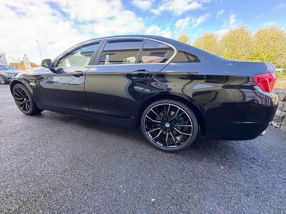 BMW - Image 2