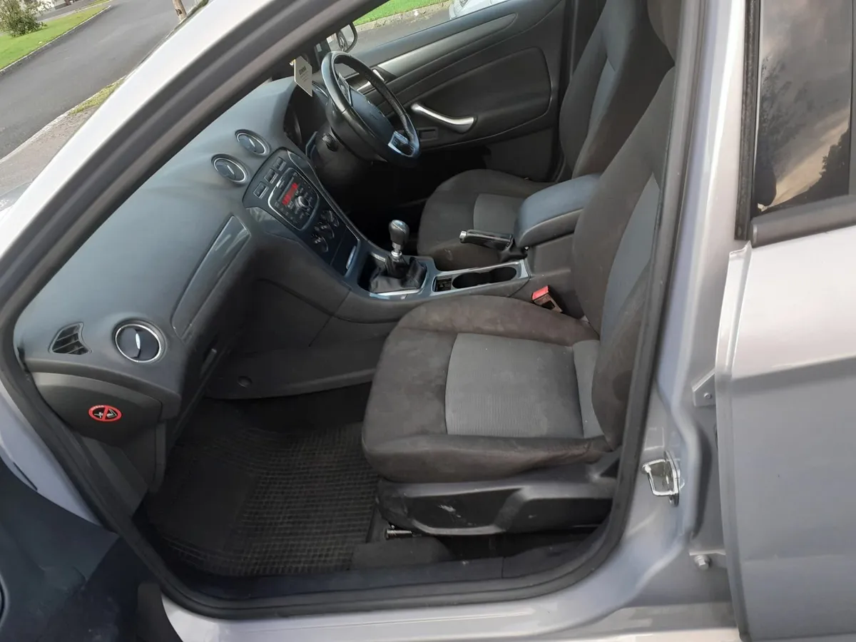 Ford Mondeo 2013 - Image 2