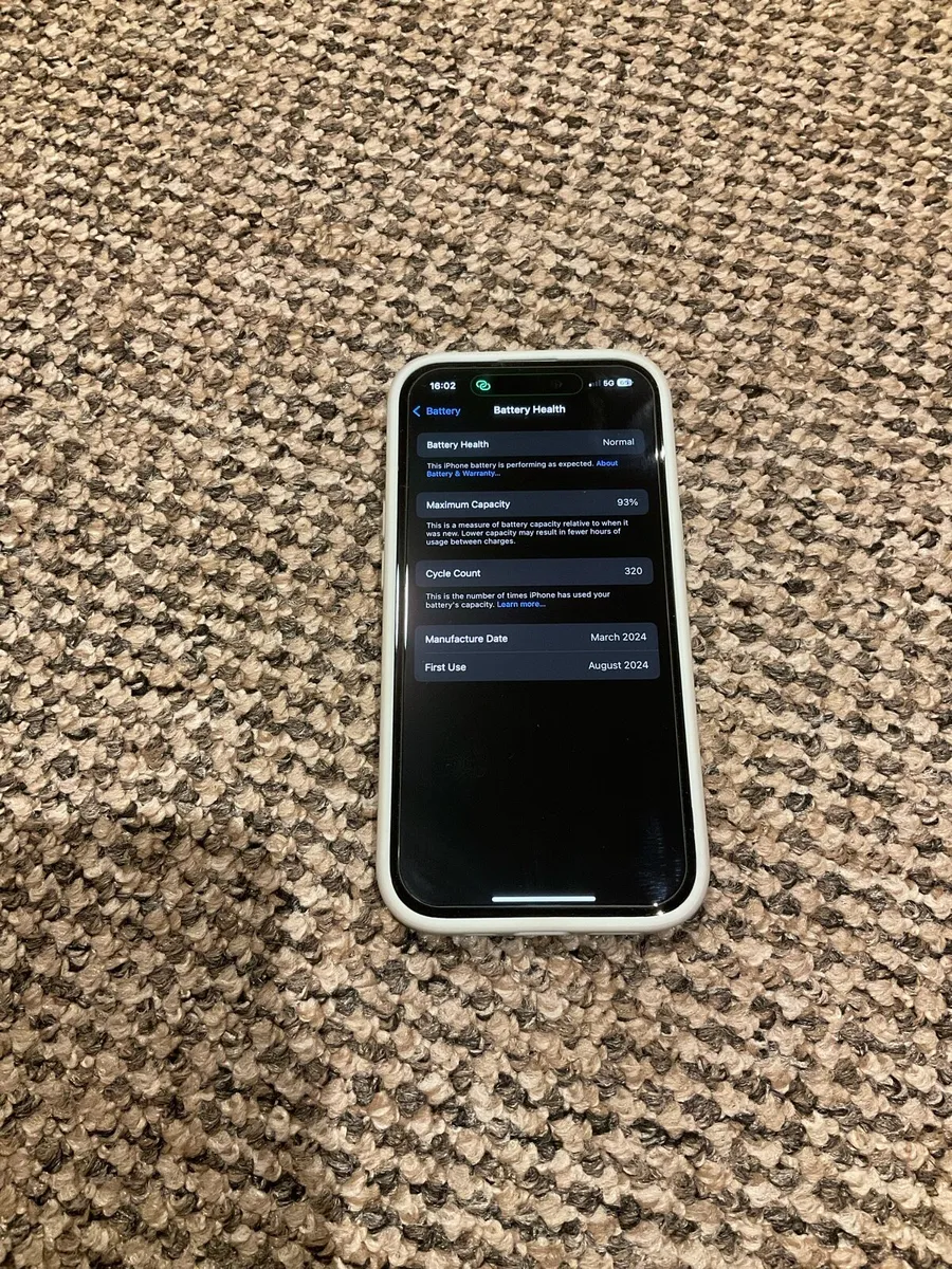 Mint iPhone 15 128gb - Image 1