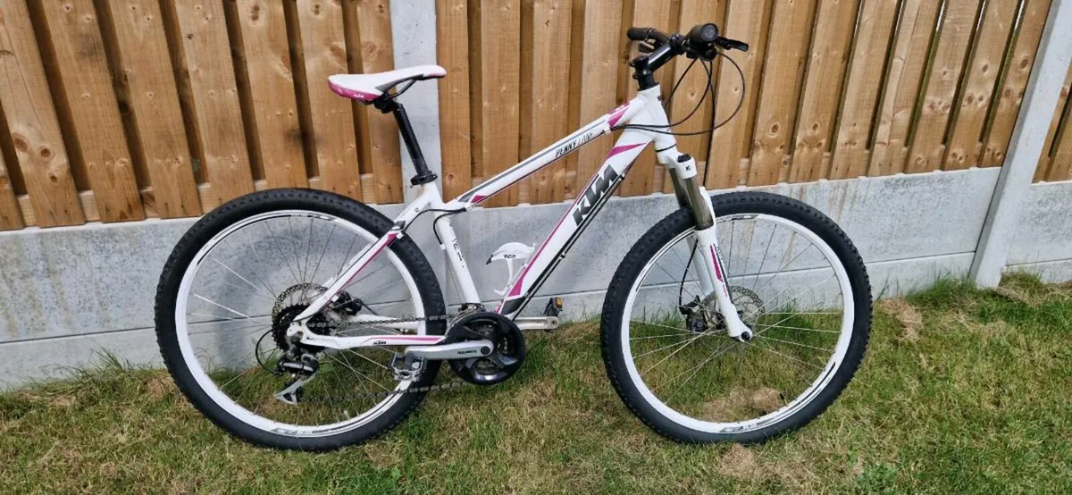Ladies KTM bike - Image 1