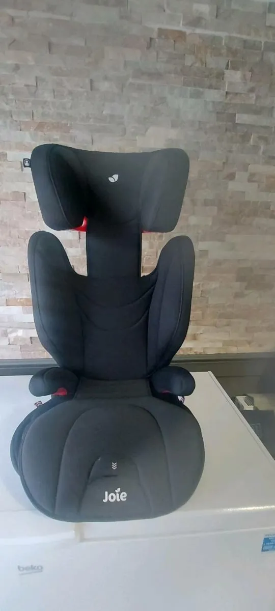 Joie Car Seat - Image 1