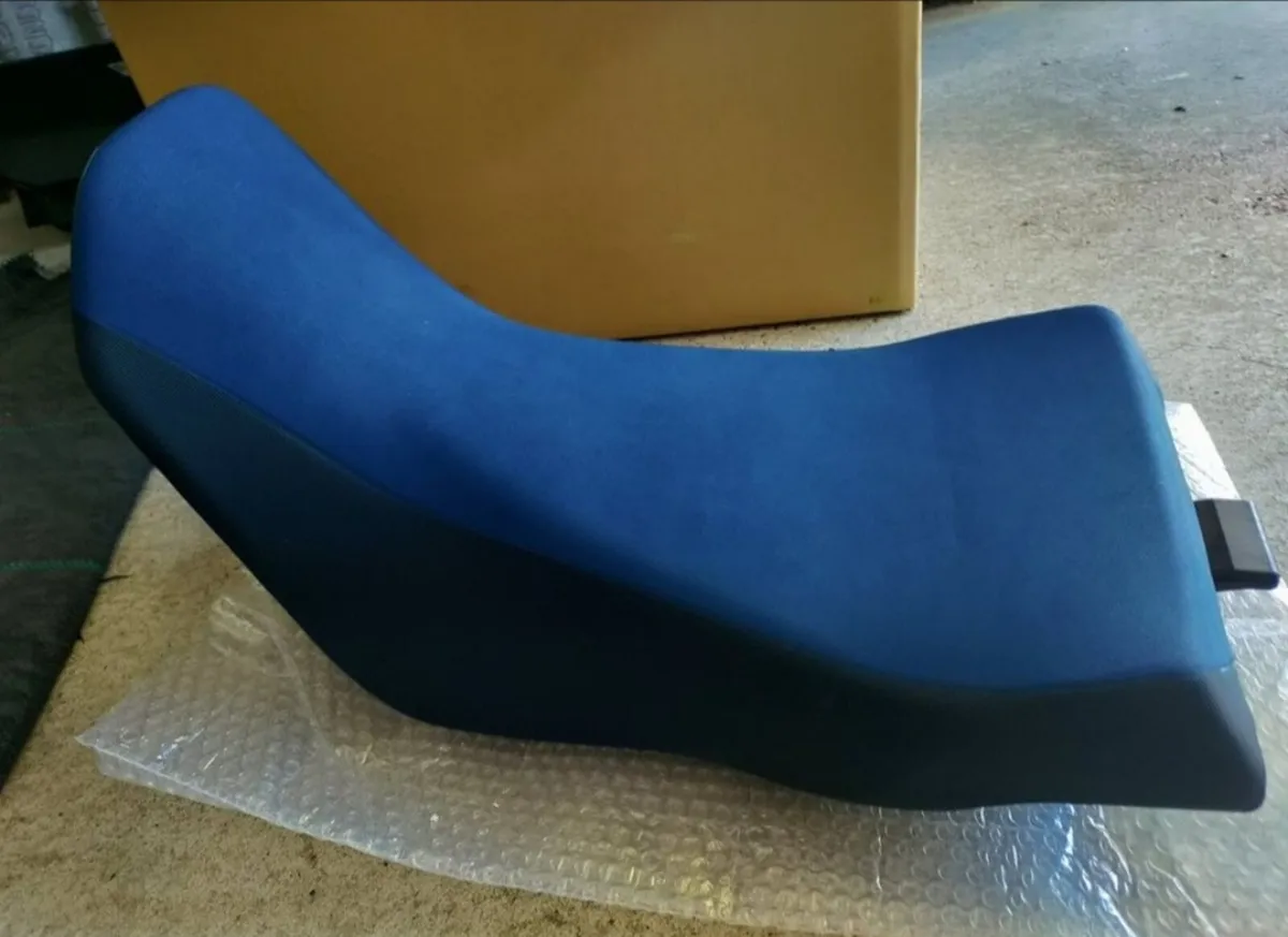Africa Twin Seat - Image 1