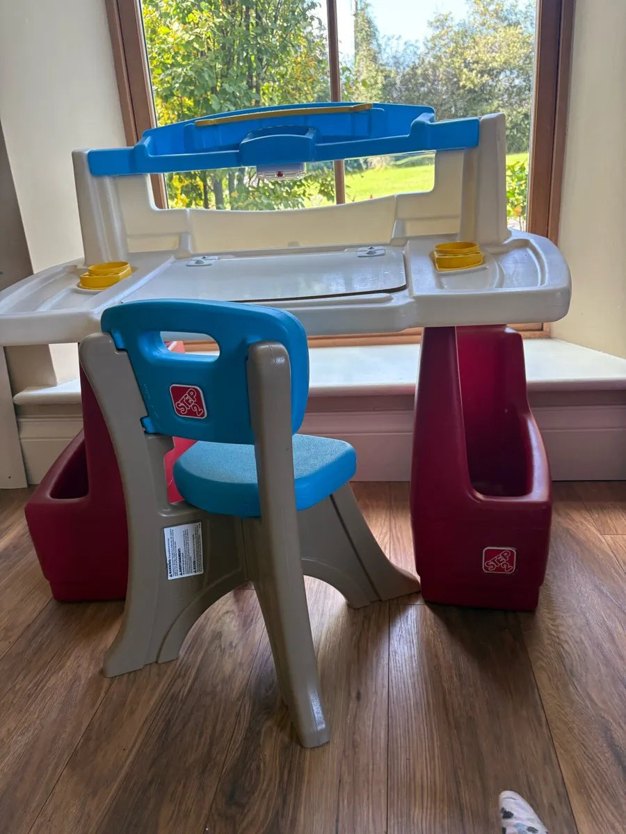 Step 2 Delux Art Activity Desk & Chair - Image 1