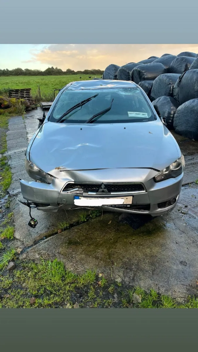 Car - Image 2