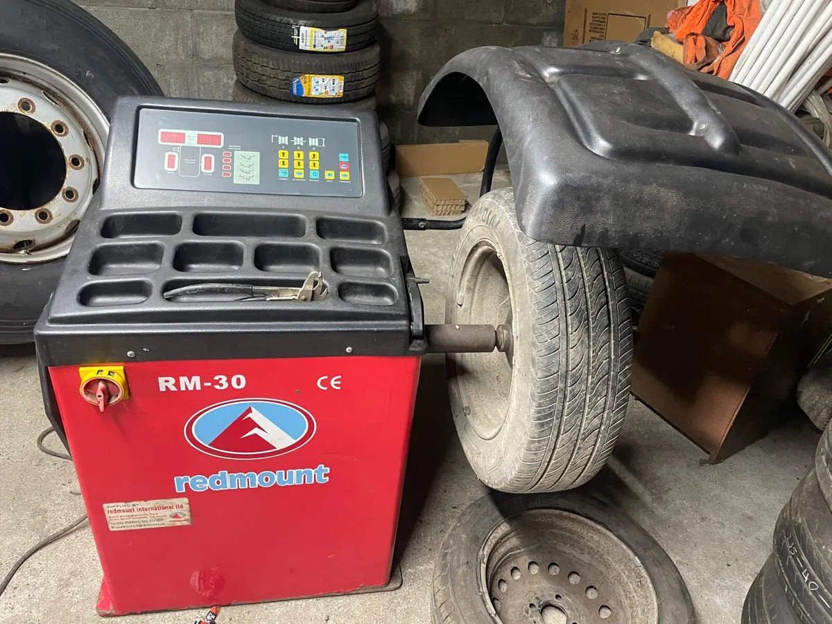 Wheel balancer - Image 1