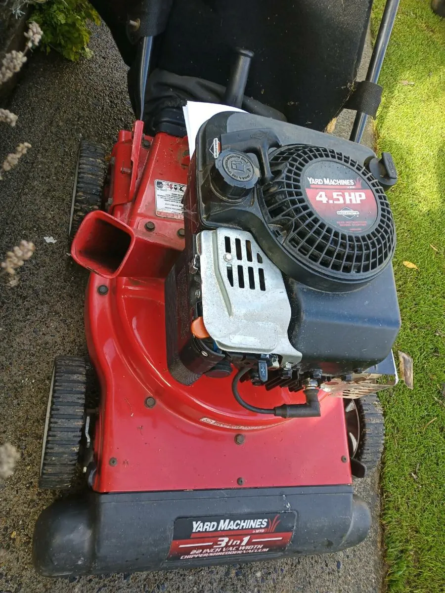 Garden shredder/Leaf vacuum - Image 2