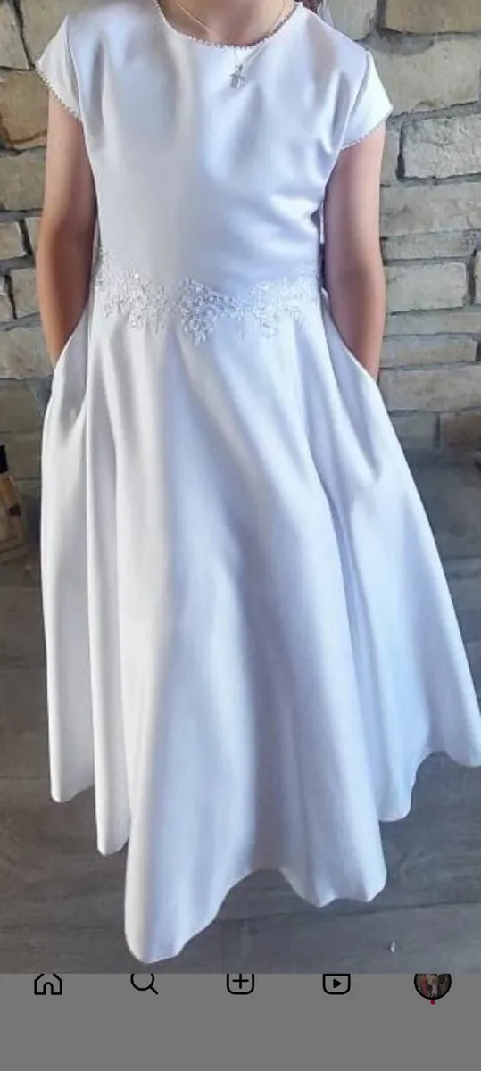 Communion dress - Image 3