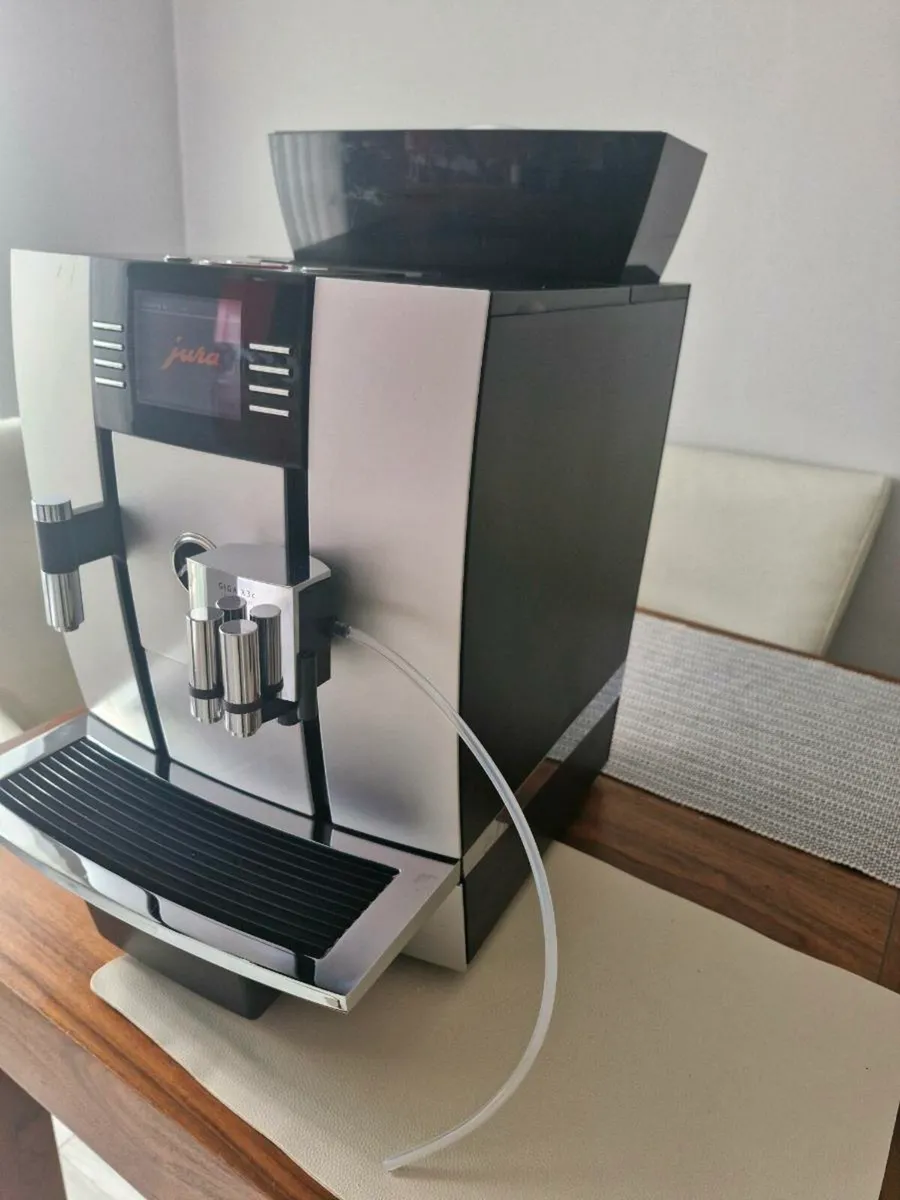 Coffee machine Jura Giga x3c - Image 1