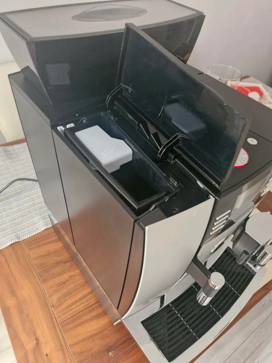 Coffee machine Jura Giga x3c - Image 4