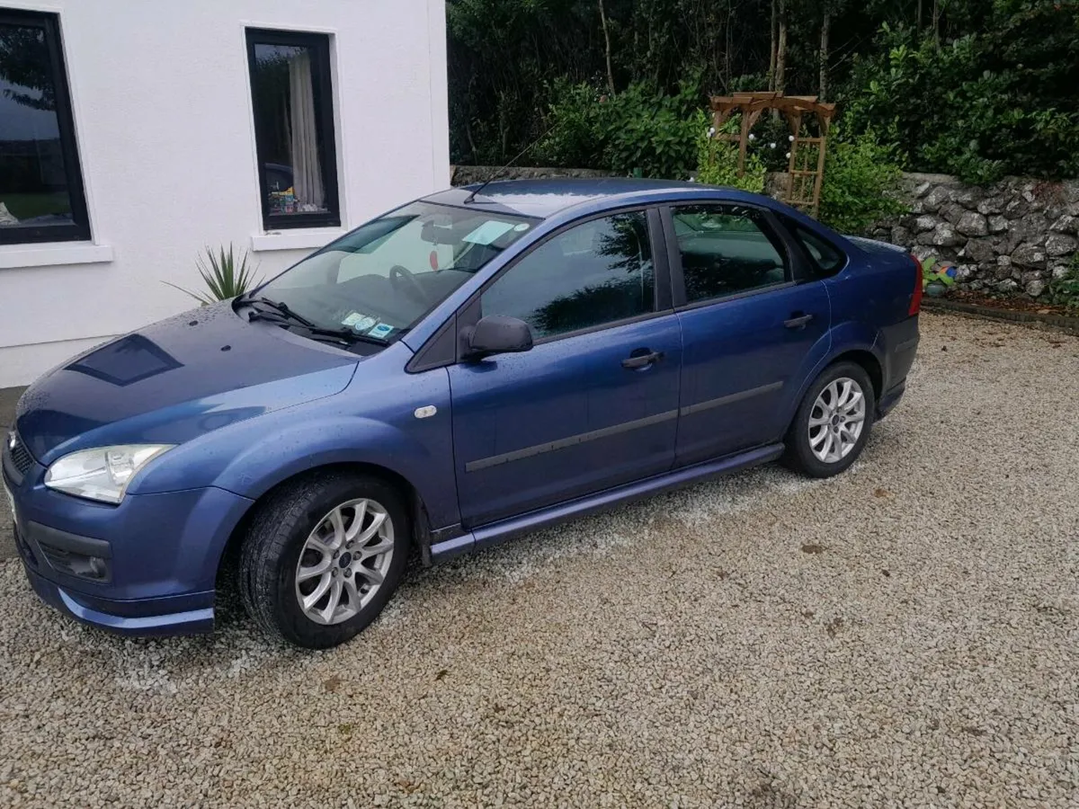 Ford Focus - Image 2