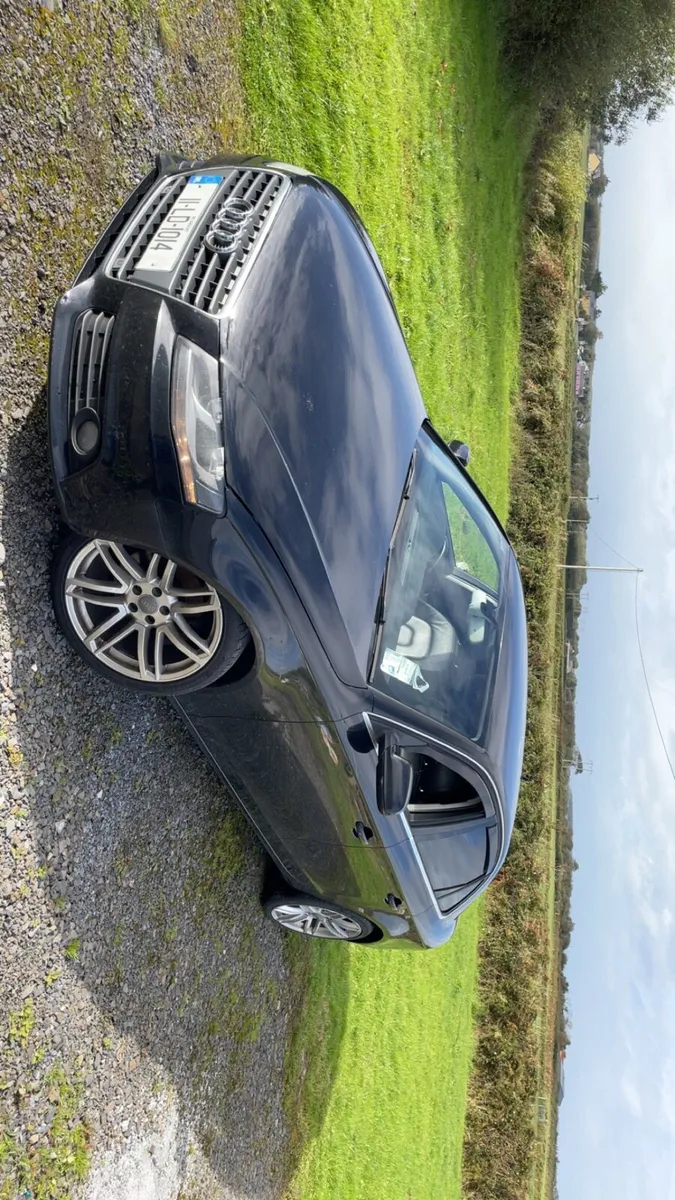Audi A4 - Image 1