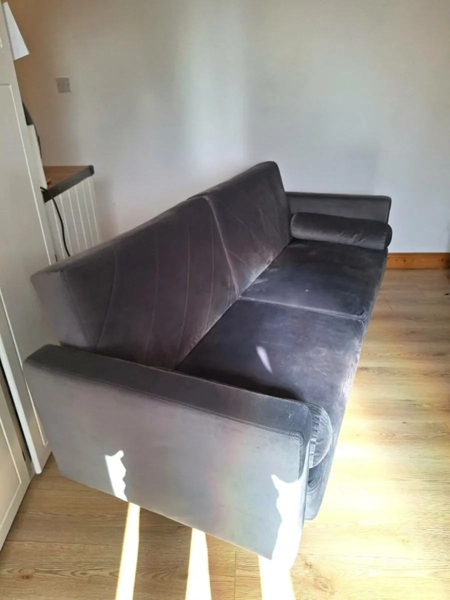 3 Seater Sofa Bed - Image 1
